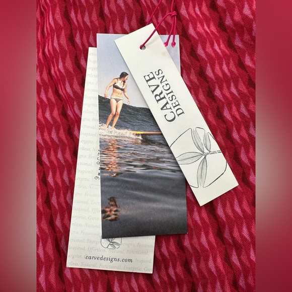 Carve Designs Women’s XL Dylan Strawberry Alpine Cotton Gauze Henley Blouse NWT - Picture 6 of 13